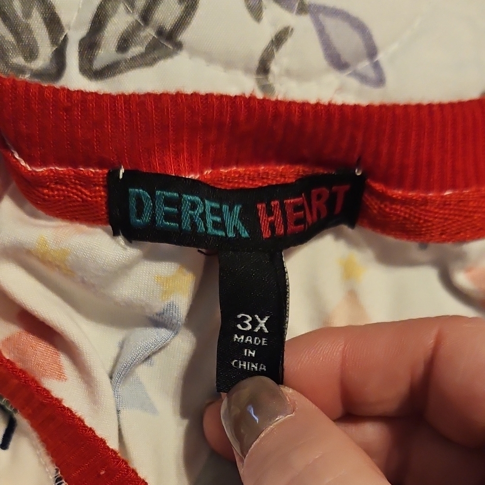 Derek Heart Multicolor Tree Pattern Pajama Set - Picture 4 of 4